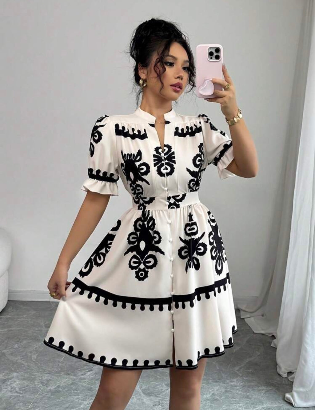 Robe Femme Elenzga – Élégance & Style au quotidien