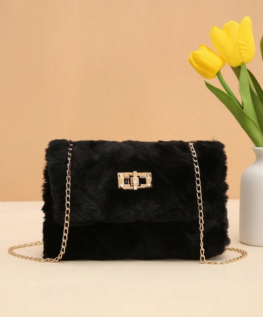 Sac bandoulière en matériau pelucheux, nouveau sac à épaule et polyvalent pour femmes, petit sac carré verrouillé pelucheux et moelleux